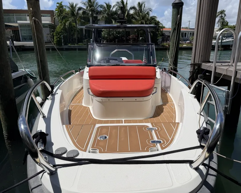 Slide: The Image of Nimbus 26 - Bow 2021 Nimbus 26 Tender 8 - 6033449