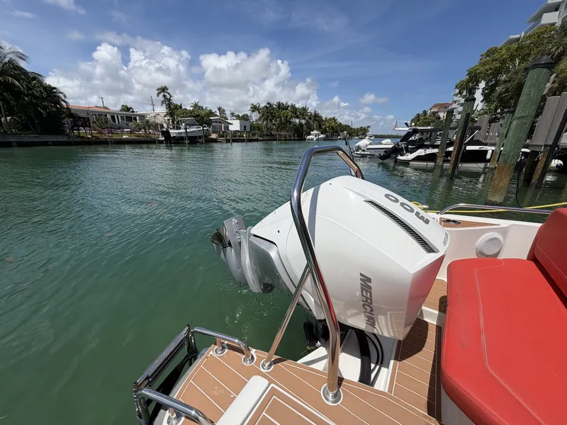 Slide: The Image of Nimbus 26 - Engine 2021 Nimbus 26 Tender 8 - 6033484