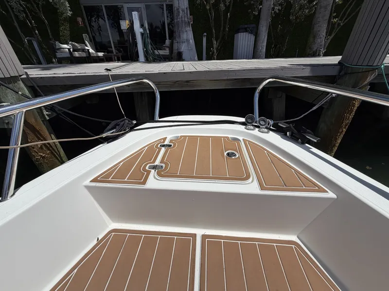 Slide: The Image of Nimbus 26 - Bow 2021 Nimbus 26 Tender 8 - 6033480