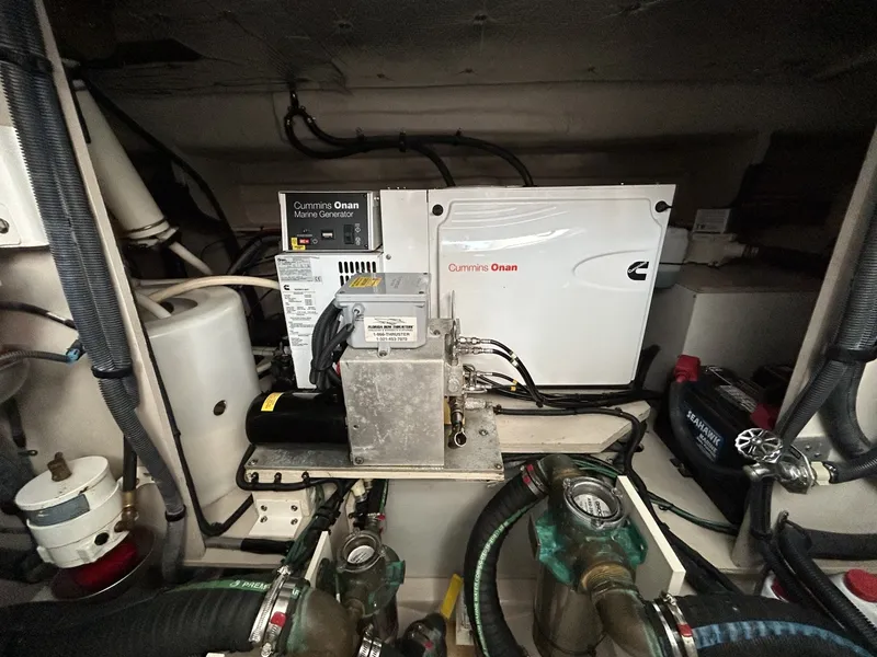 Slide: The Image of Sea Ray 480 Sundancer 2009 - 6038189