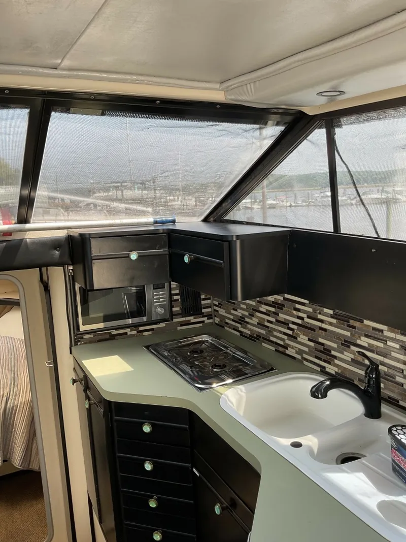 Slide: The Image of Mainship Mediterranean 1988 - 6034860