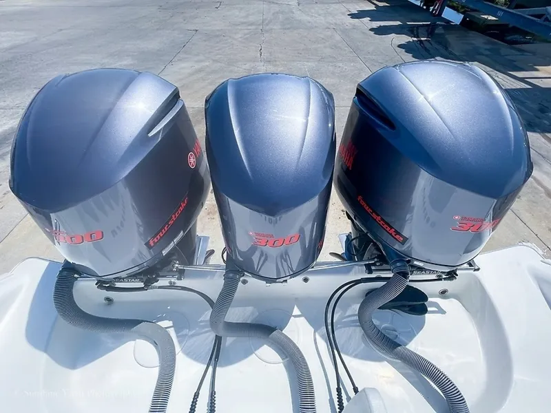 Slide: The Image of 0005634306 - 6033593