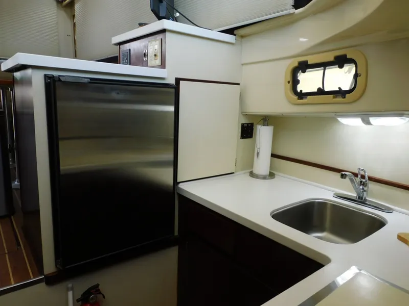 Slide: The Image of Camano Troll 31 2000 - 6033611