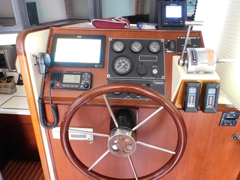 Slide: The Image of Camano Troll 31 2000 - 6033613