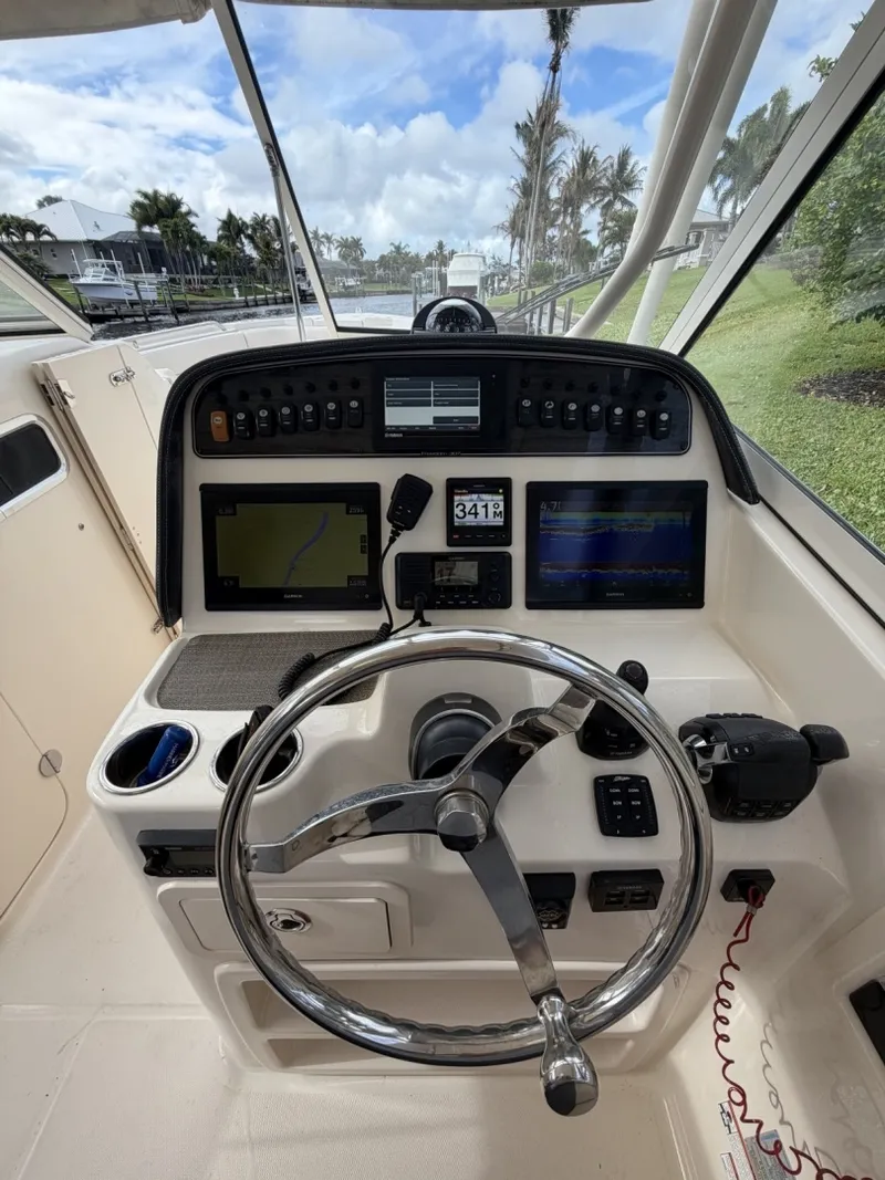 Slide: The Image of Grady-White 30 2019 - 6033659