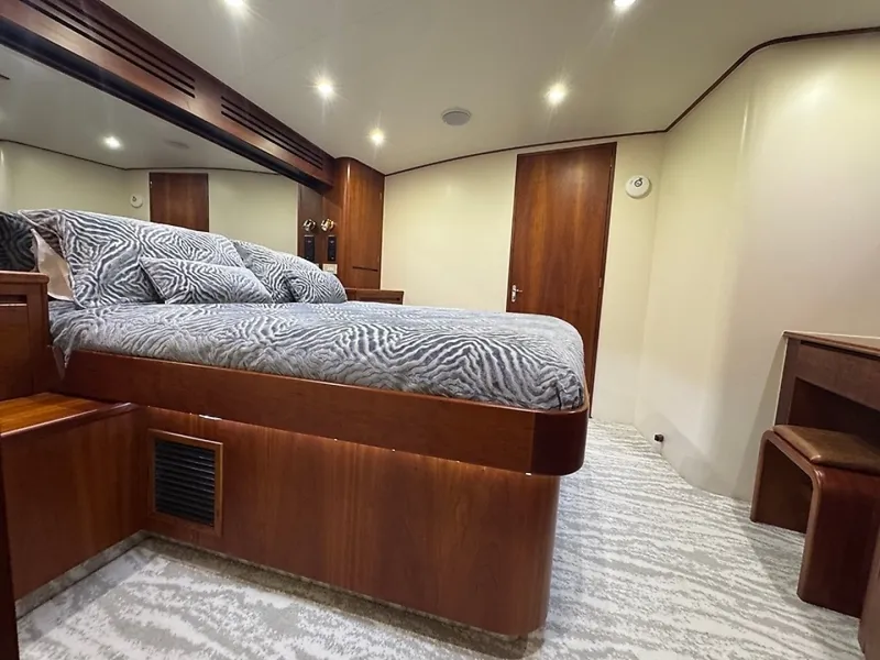 Slide: The Image of 0005634555 - 6034116