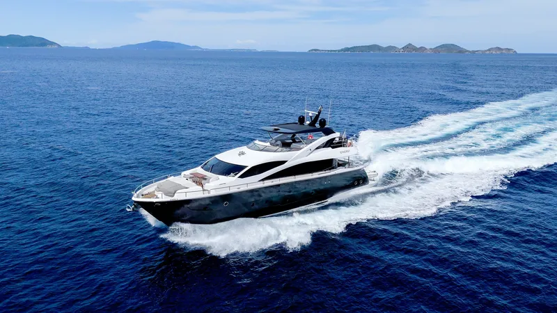 Slide: The Image of Sunseeker 86 Yacht 2017 - 6109223