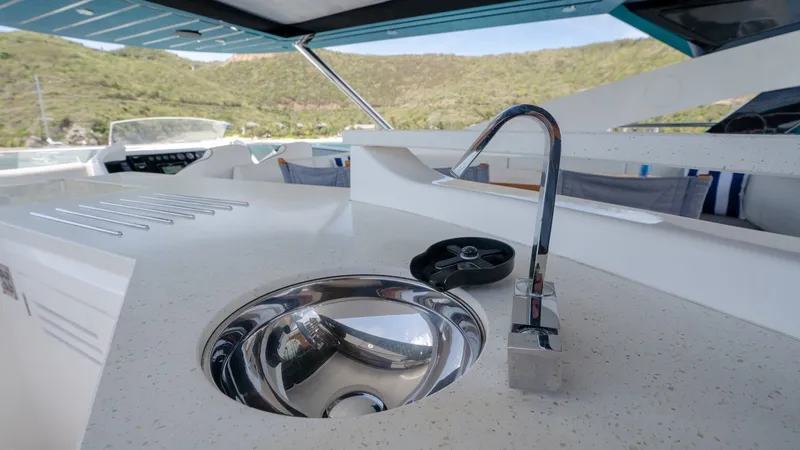 Slide: The Image of Sunseeker 86 Yacht 2017 - 6081922