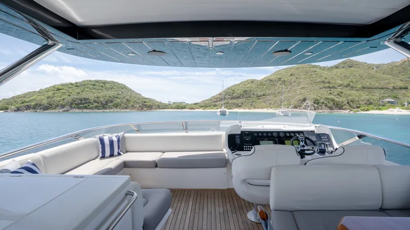 Slide: The Image of Sunseeker 86 Yacht 2017 - 6081924
