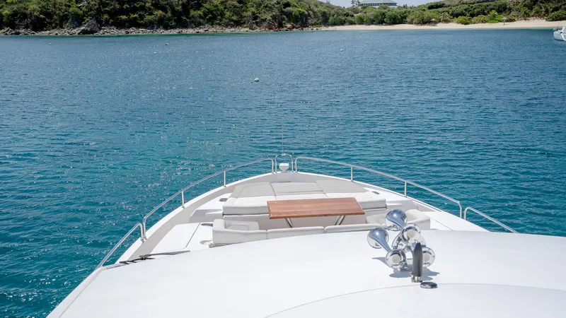 Slide: The Image of Sunseeker 86 Yacht 2017 - 6081944