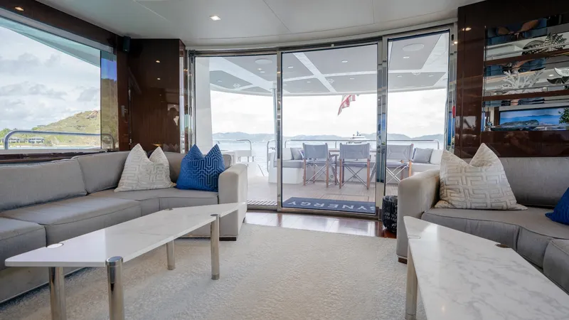 Slide: The Image of Sunseeker 86 Yacht 2017 - 6081825