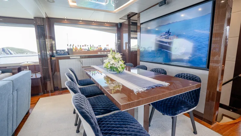 Slide: The Image of Sunseeker 86 Yacht 2017 - 6081828