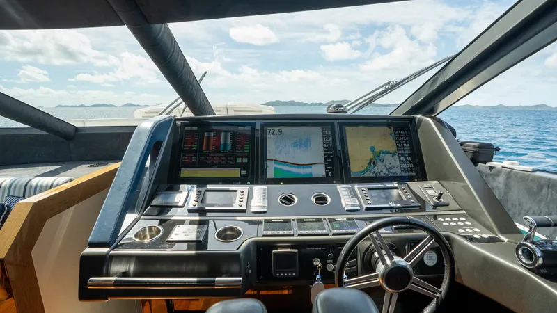 Slide: The Image of Sunseeker 86 Yacht 2017 - 6081841