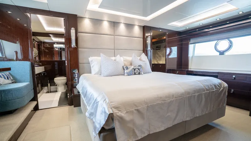 Slide: The Image of Sunseeker 86 Yacht 2017 - 6081850