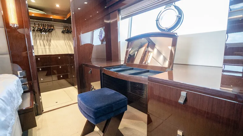Slide: The Image of Sunseeker 86 Yacht 2017 - 6081853