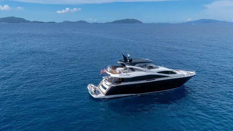 Slide: The Image of Sunseeker 86 Yacht 2017 - 6081805