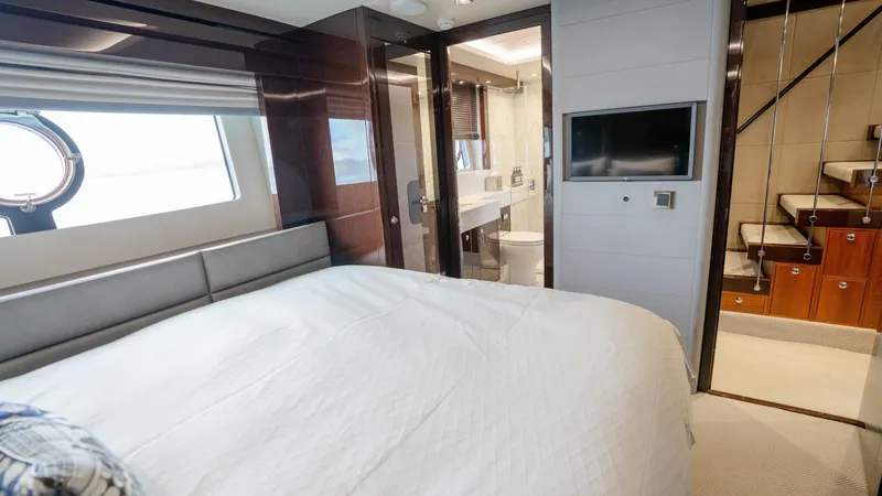 Slide: The Image of Sunseeker 86 Yacht 2017 - 6081873