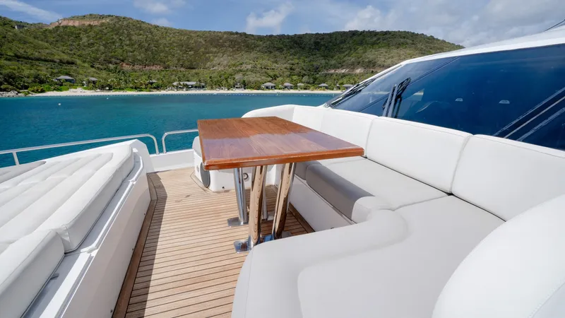 Slide: The Image of Sunseeker 86 Yacht 2017 - 6081883