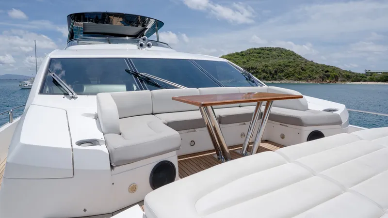 Slide: The Image of Sunseeker 86 Yacht 2017 - 6081886