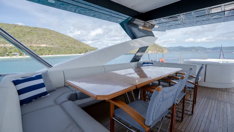 Slide: The Image of Sunseeker 86 Yacht 2017 - 6081910