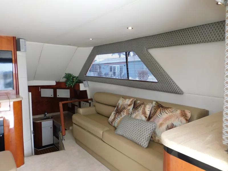 Slide: The Image of Sea Ray 460 Convertible 1987 - 6034451