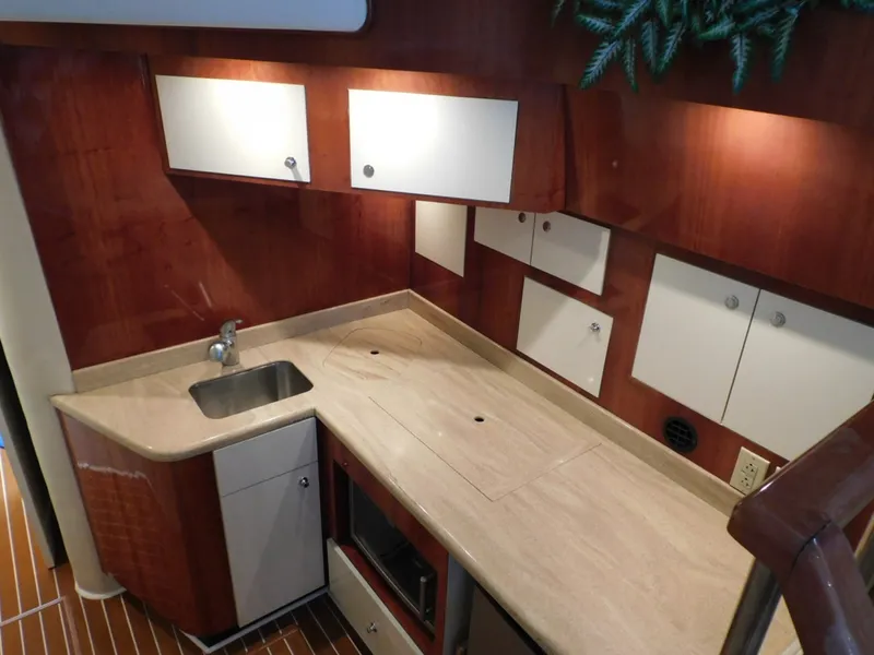 Slide: The Image of Sea Ray 460 Convertible 1987 - 6034455