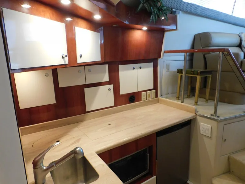 Slide: The Image of Sea Ray 460 Convertible 1987 - 6034456