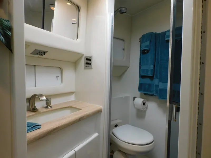 Slide: The Image of Sea Ray 460 Convertible 1987 - 6034464