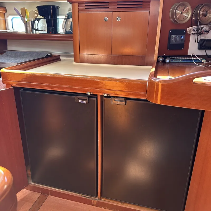 Slide: The Image of Beneteau 523 2006 - 6034588