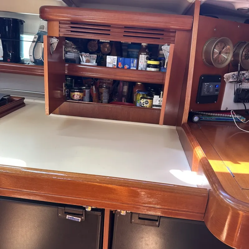 Slide: The Image of Beneteau 523 2006 - 6034589