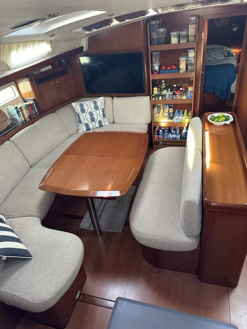 Slide: The Image of Beneteau 523 2006 - 6034573