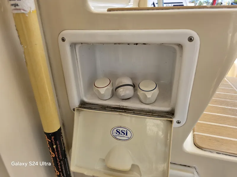 Slide: The Image of Sol Mate Outside Shower Outside Shower
 - 6037385