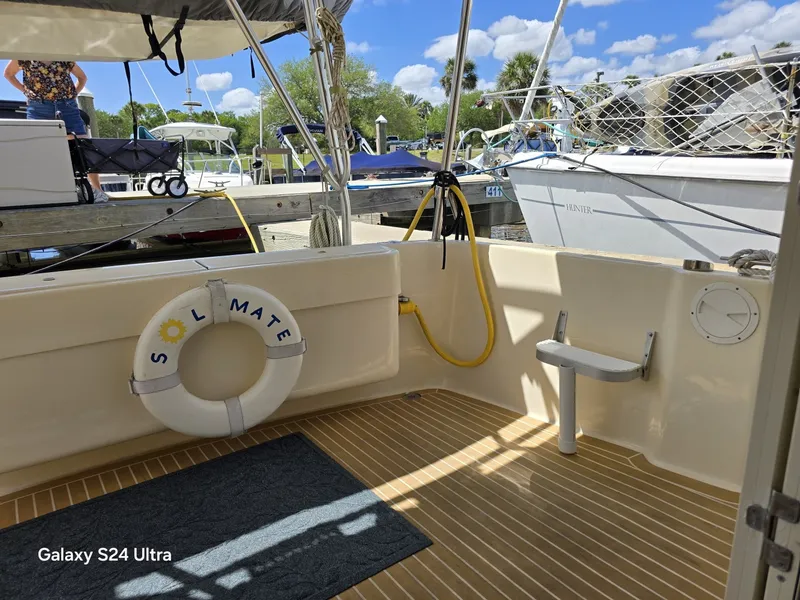Slide: The Image of Sol Mate Aft Deck Entry Step - 6037391