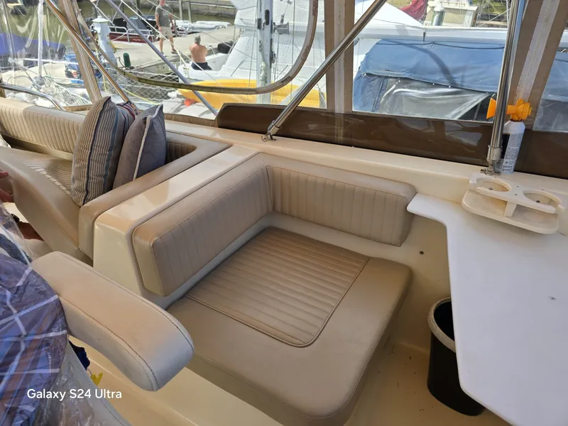 Slide: The Image of Sol Mate Fly Bridge Work Station - 6037477