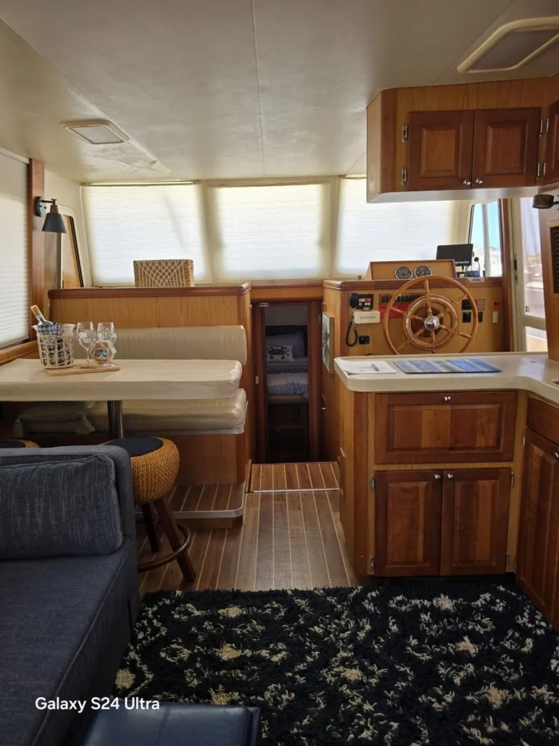 Slide: The Image of Salon View Forward 2 - 6037736