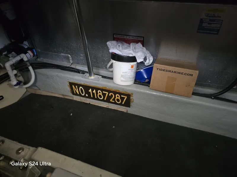 Slide: The Image of Sol Mate Hull Number - 6037520