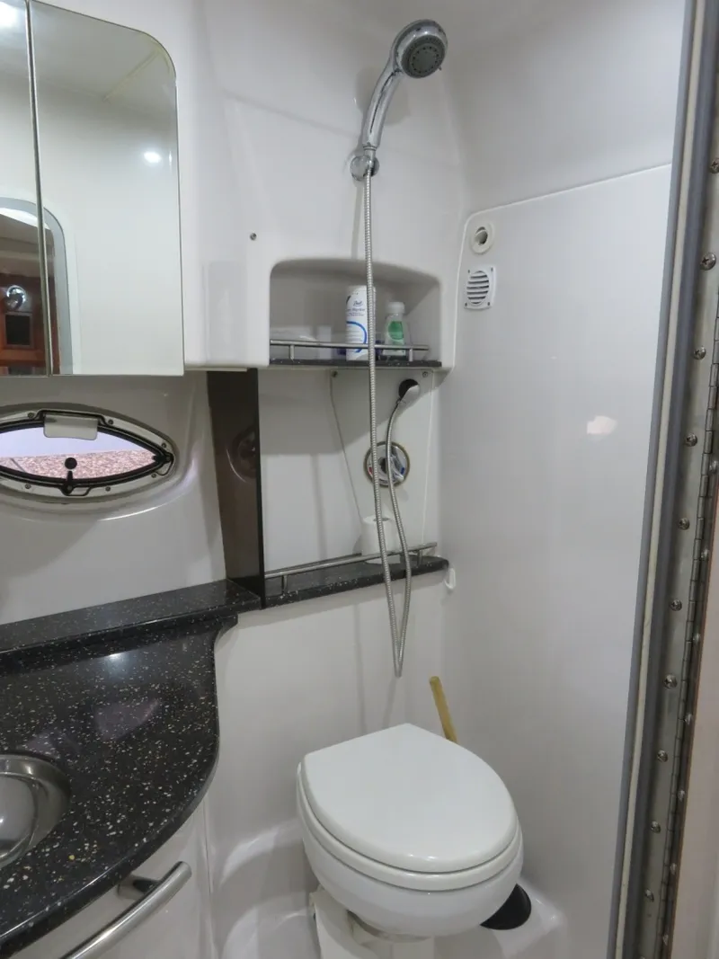 Slide: The Image of Four Winns 338 Vista 2008 - 6035122