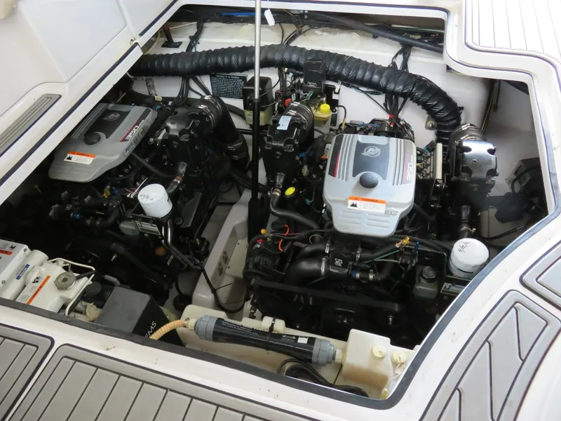 Slide: The Image of Four Winns 338 Vista 2008 - 6035123