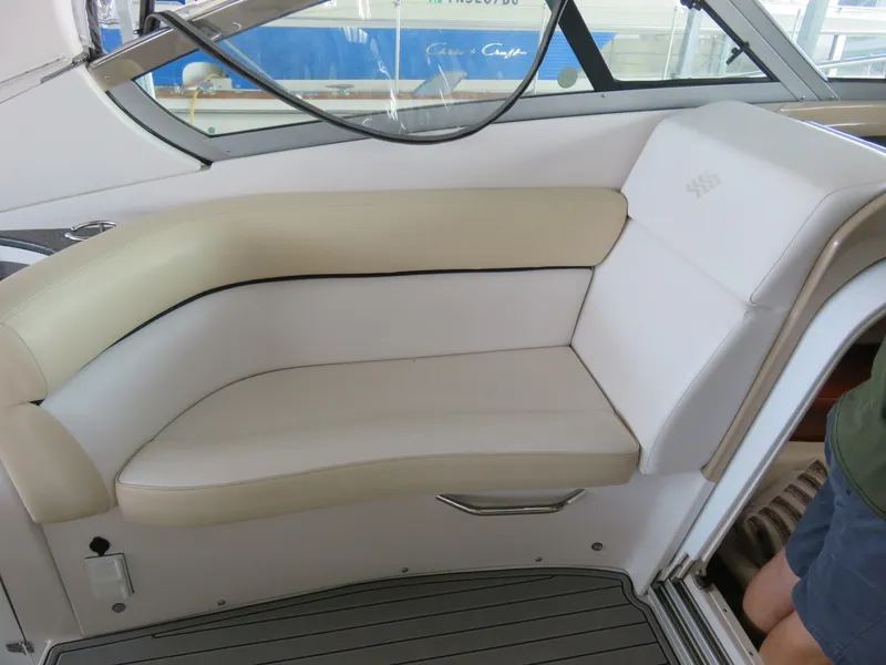 Slide: The Image of Four Winns 338 Vista 2008 - 6035115