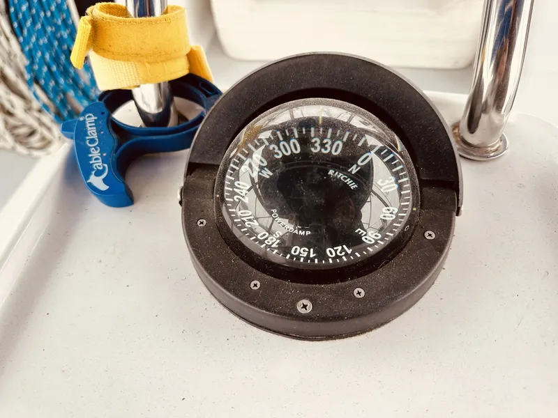 Slide: The Image of Hunter 41 1995 - 6035907