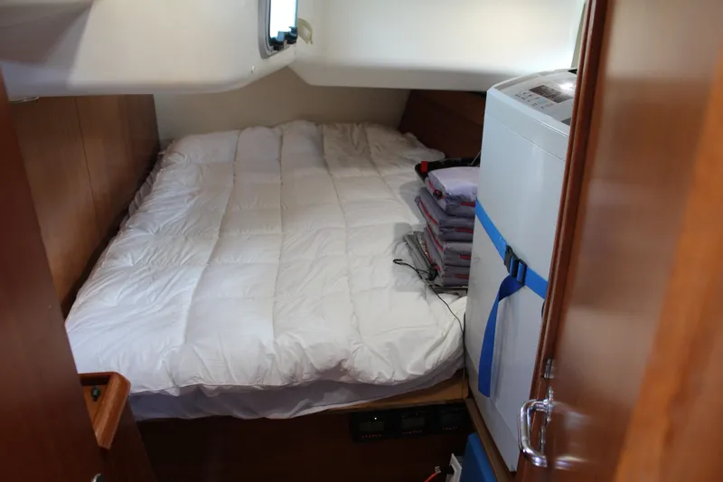 Slide: The Image of Jeanneau 45 Sun Odyssey 2006 - 6035240