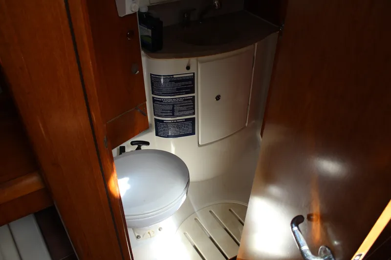 Slide: The Image of Jeanneau 45 Sun Odyssey 2006 - 6035246