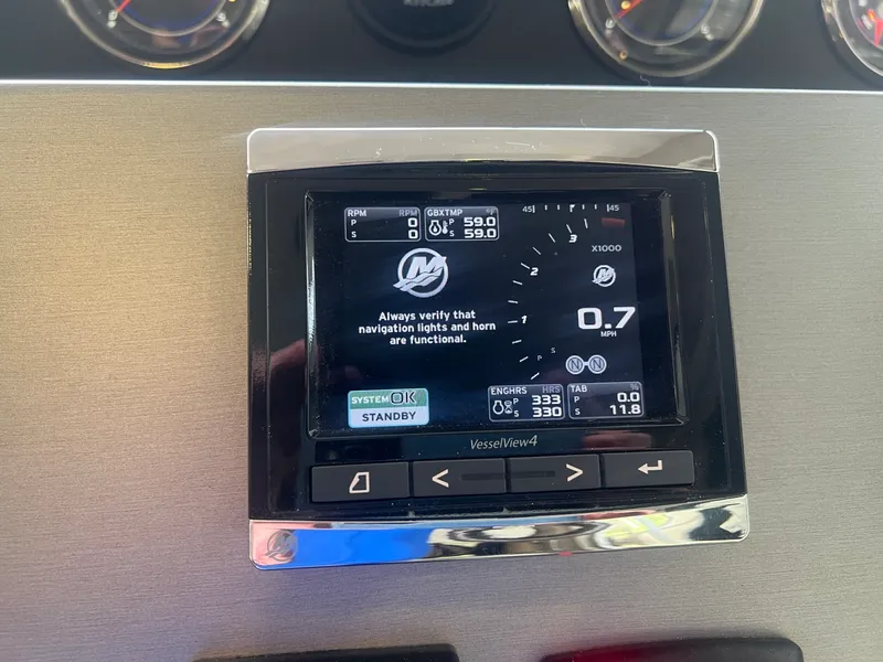 Slide: The Image of Sea Ray 510 SUNDANCER 2015 - 6035292