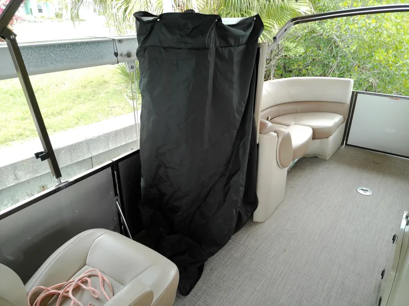 Slide: The Image of Veranda 22 2016 - 6035600