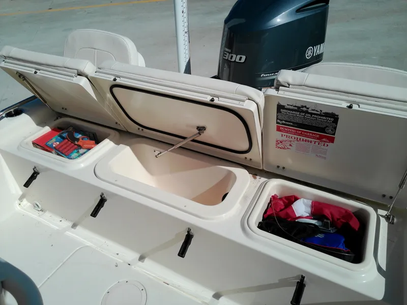 Slide: The Image of Grady-White 25 2015 - 6035629