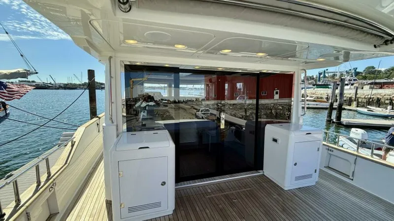 Slide: The Image of Sirena 58 2021 - 6035684