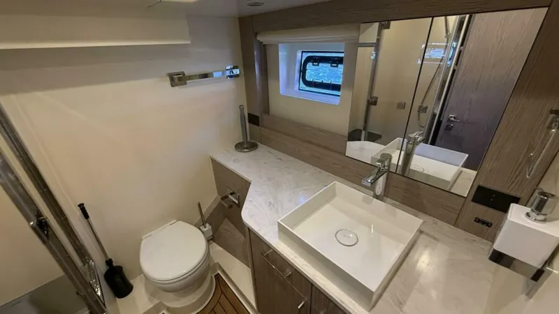 Slide: The Image of Sirena 58 2021 - 6035717