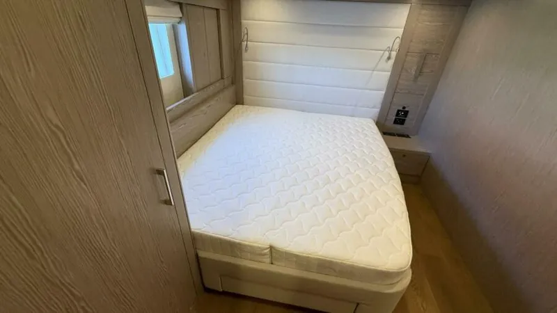 Slide: The Image of Sirena 58 2021 - 6035727