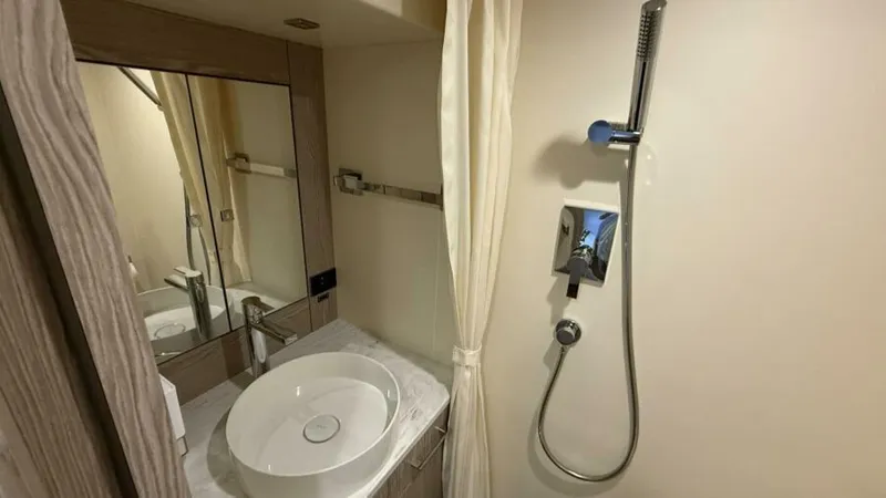 Slide: The Image of Sirena 58 2021 - 6035733