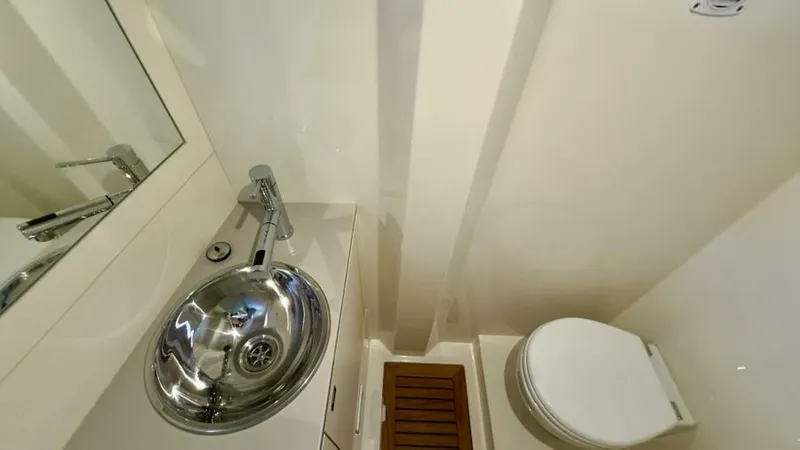 Slide: The Image of Sirena 58 2021 - 6035739